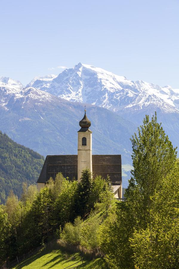 ホテルGasthaus Weisskugel マッレス・ヴェノスタ エクステリア 写真