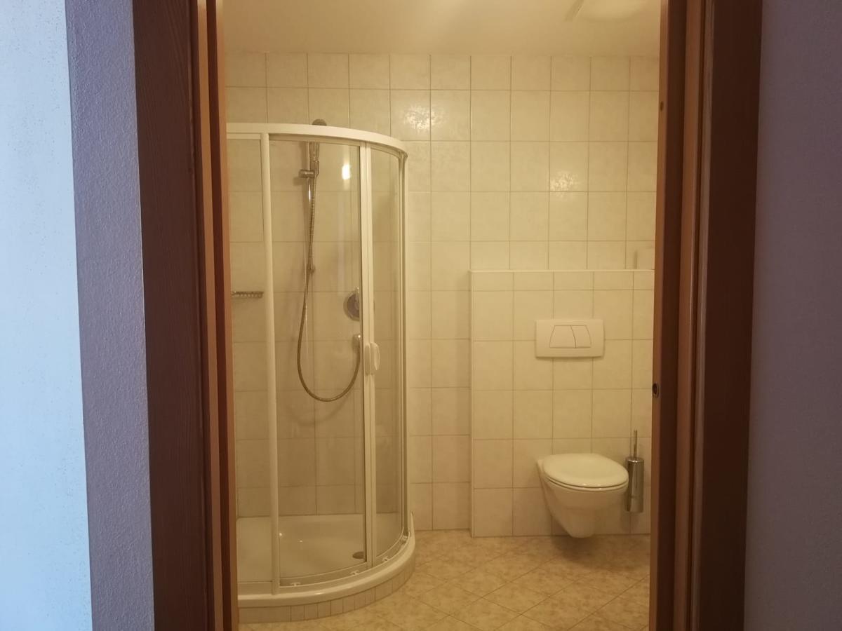 ホテルGasthaus Weisskugel マッレス・ヴェノスタ エクステリア 写真