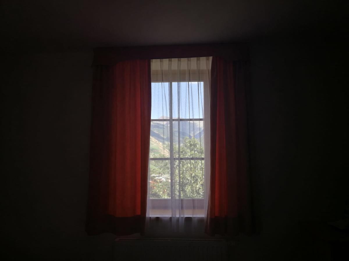 ホテルGasthaus Weisskugel マッレス・ヴェノスタ エクステリア 写真